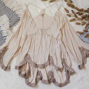 Gimmicks by BKE Bohemian Style Blouse